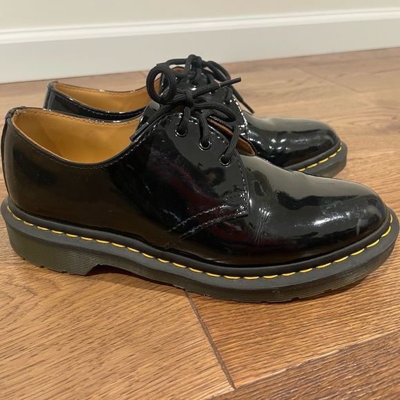 Dr. Martens low top patent leather - Picture 3 of 7
